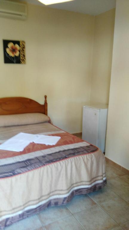 Hostal Las Parcelas Conil De La Frontera Εξωτερικό φωτογραφία