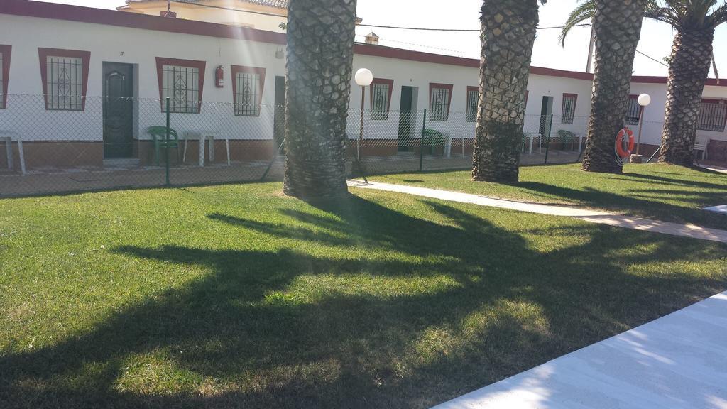 Hostal Las Parcelas Conil De La Frontera Εξωτερικό φωτογραφία